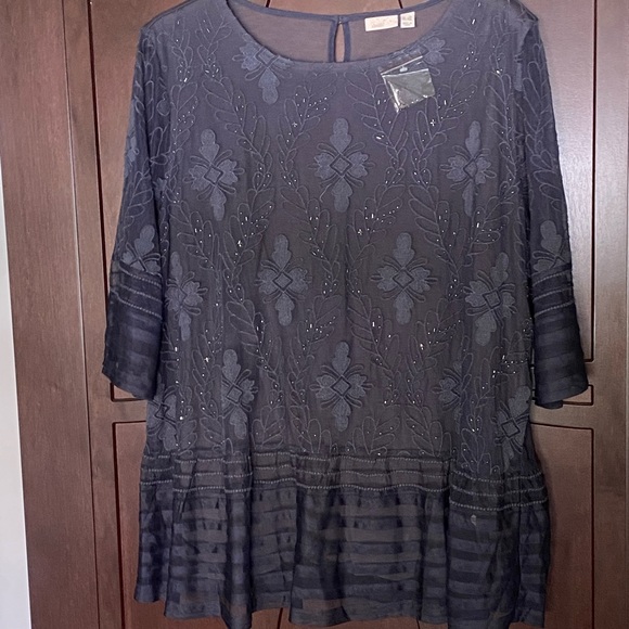 LOGO Lavish by Lori Goldstein Embroidered and Beaded Mesh top.  Size 3X.  NWOT - Picture 2 of 5